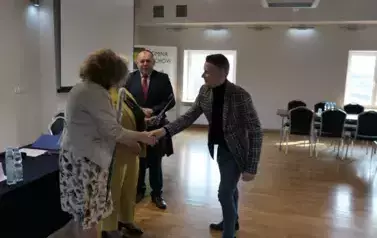 Dzień Sołtysa w gminie Łoch&oacute;w. Wręczanie upomink&oacute;w i dyplom&oacute;w sołtysom