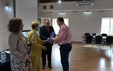 Dzień Sołtysa w gminie Łoch&oacute;w. Wręczanie upomink&oacute;w i dyplom&oacute;w sołtysom