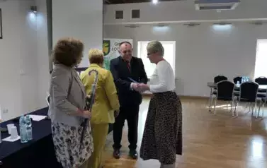 Dzień Sołtysa w gminie Łoch&oacute;w. Wręczanie upomink&oacute;w i dyplom&oacute;w sołtysom
